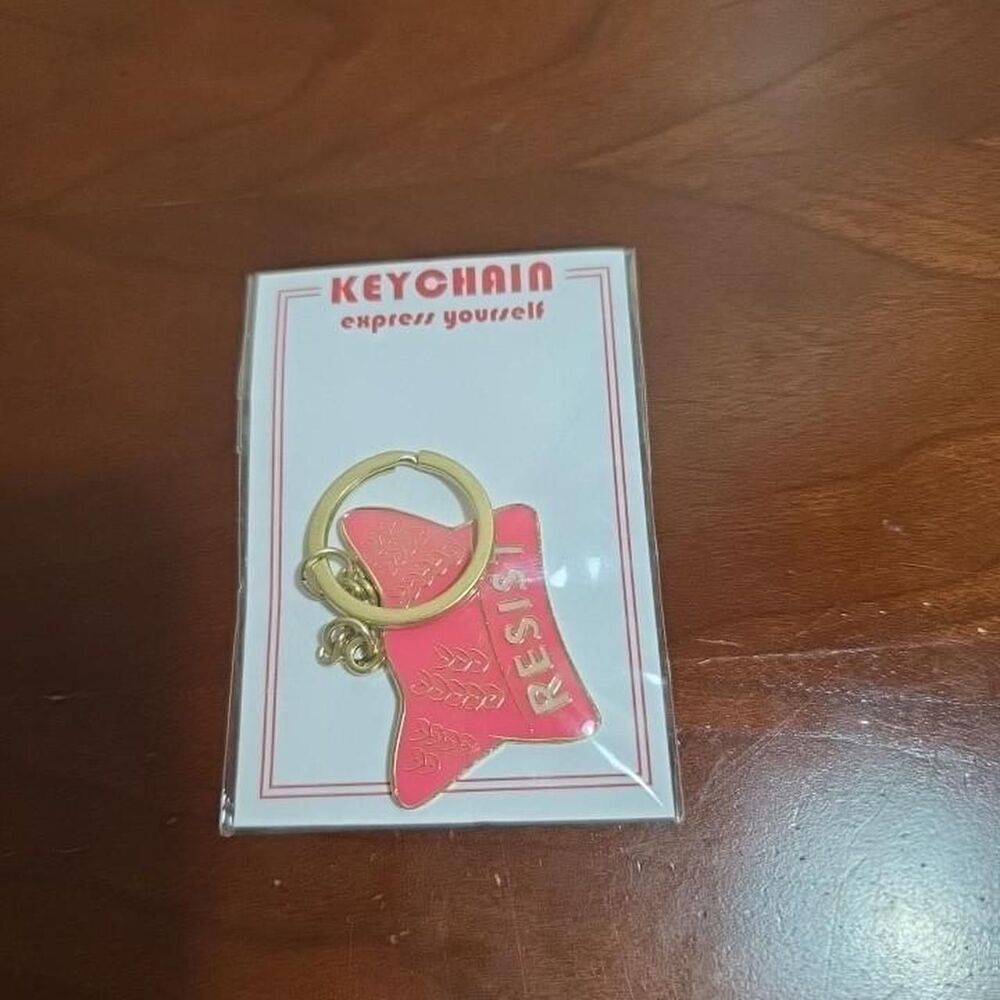 Resist keychain from the found